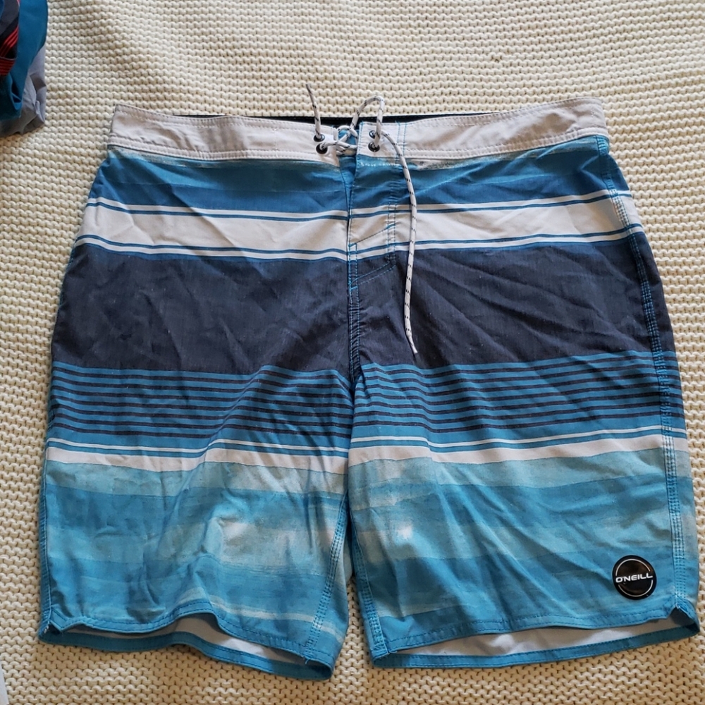 O'Neill board shorts size: 36